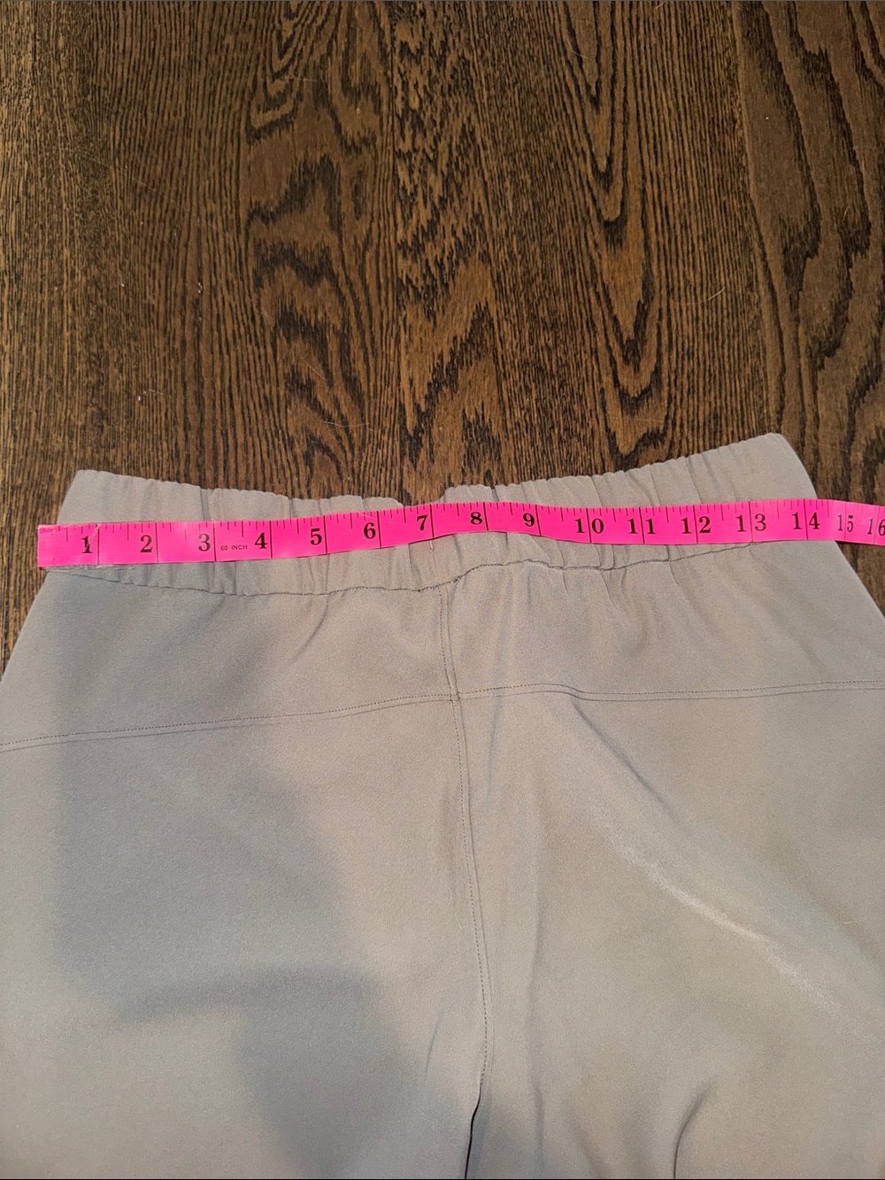 Lululemon | on the fly pant | cropped 23” size 6| 060 - Picture 8 of 9